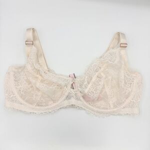 Victoria's Secret Dream Angels Cream Lace Unlined Demi Bra